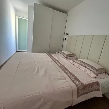 Апартаменты Giovani *